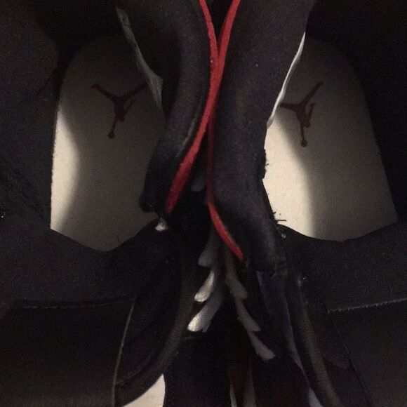 Nike Air Jordan Shoes - Picture 10 of 12